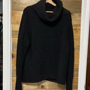 Banana Republic Ladies Cable Knit Turtleneck‎ Cozy Slouchy Black Sweater XL